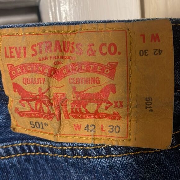 Levi’s 42x30 bundle - Picture 7 of 10